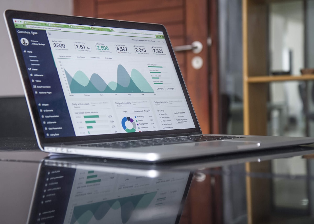 5 أخطاء كارثية في الـ UI/UX بتدمر مبيعات متجرك